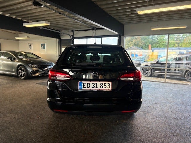 Opel Astra 1,2 T 110 Enjoy Sports Tourer 5d