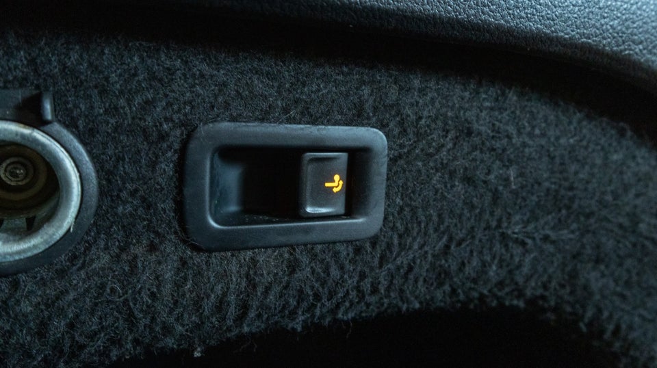 VW Passat 2,0 TDi 122 Business+ Pro Variant DSG 5d