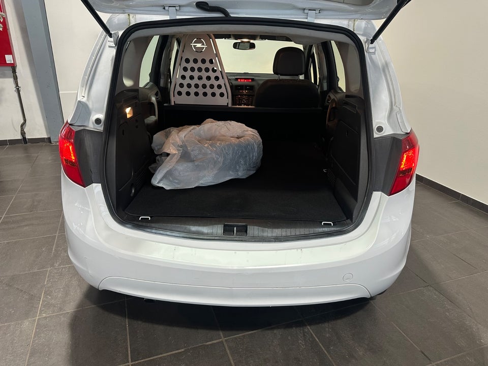 Opel Meriva 1,6 CDTi 95 Enjoy Activan 5d