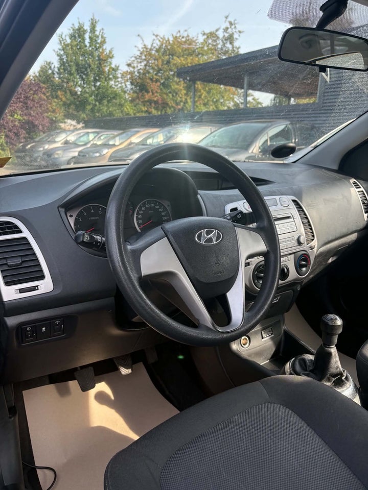 Hyundai i20 1,25 Classic 5d