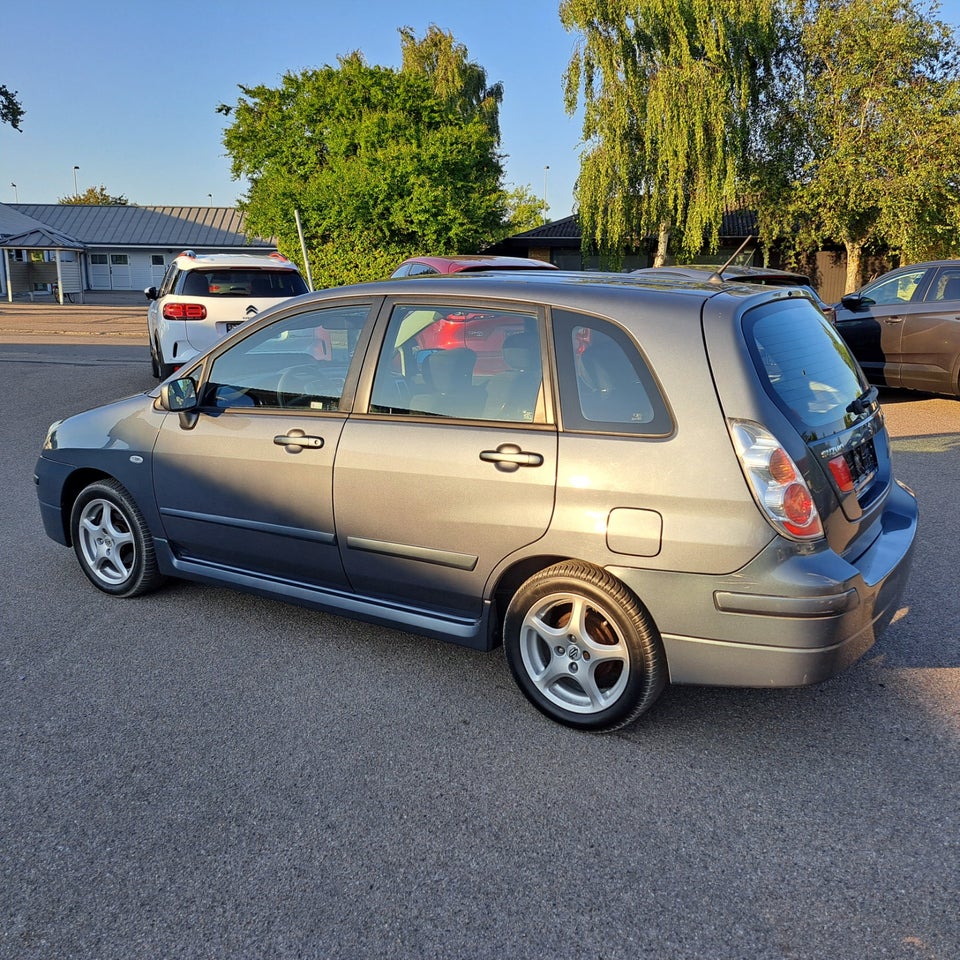 Suzuki Liana 1,6 GLX 5d