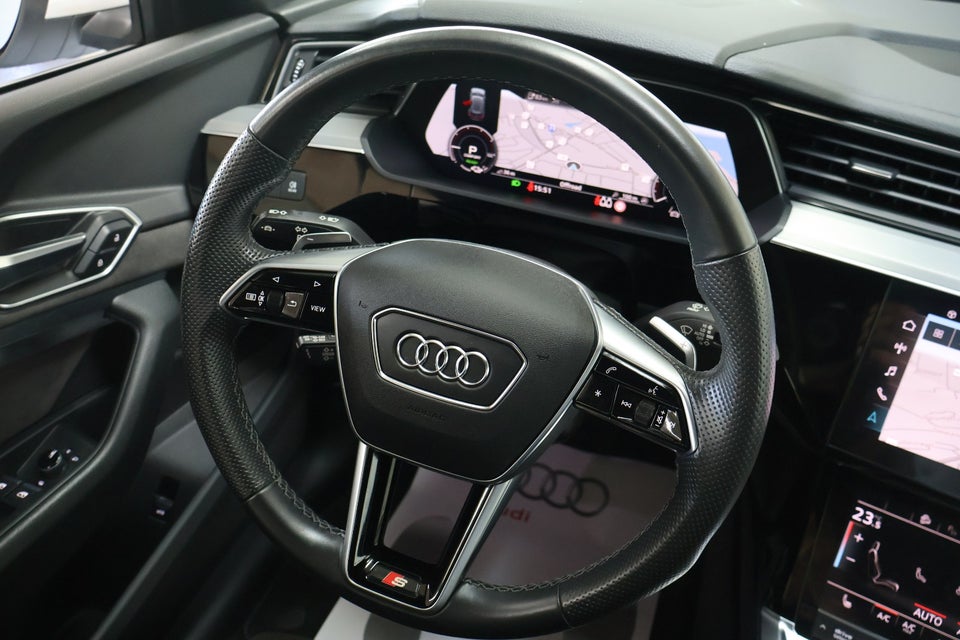 Audi e-tron 55 S-line Sportback quattro 5d