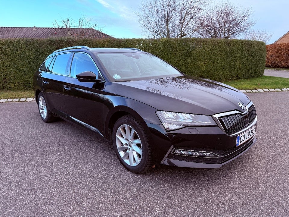 Skoda Superb 1,4 TSi iV Plus Combi DSG 5d