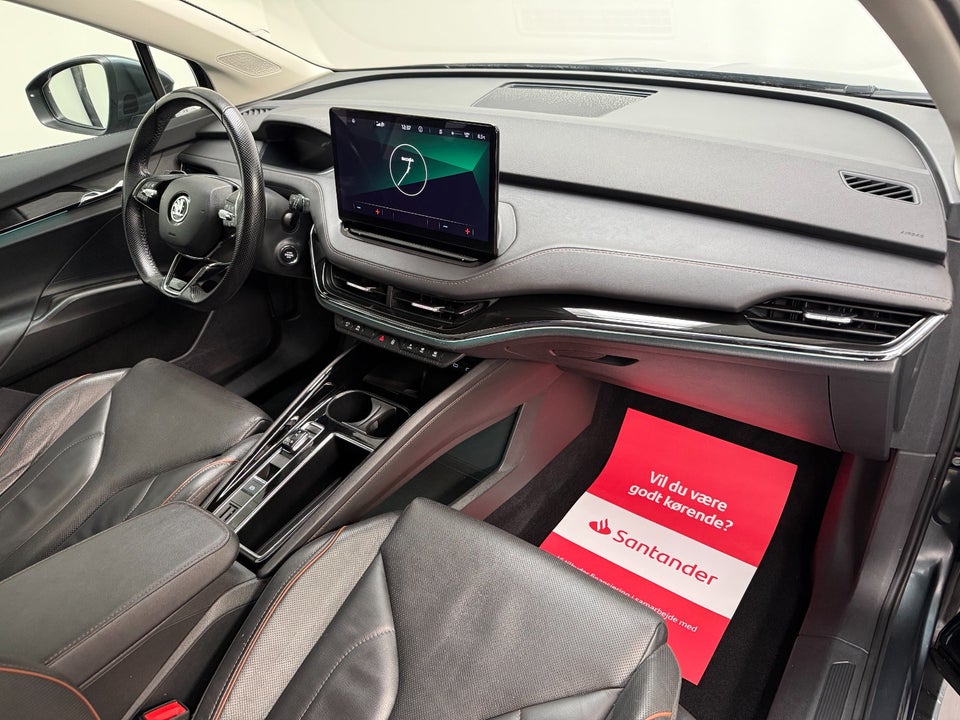 Skoda Enyaq 60 iV Suite 5d