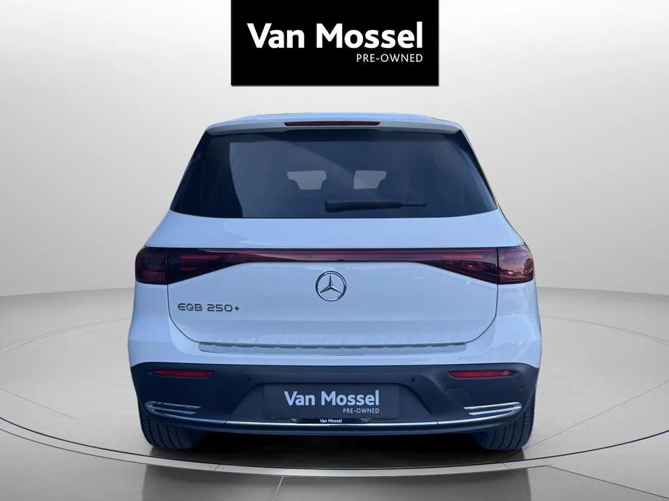 Mercedes EQB250+ Progressive 5d