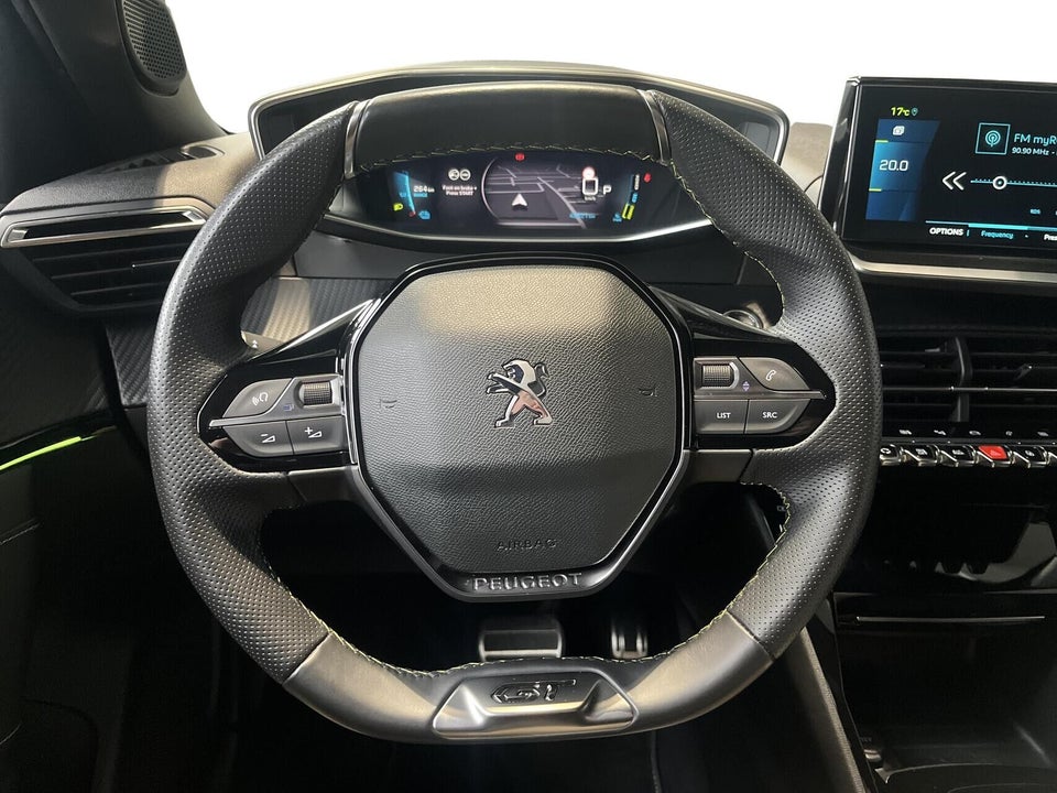 Peugeot e-2008 50 GT 5d