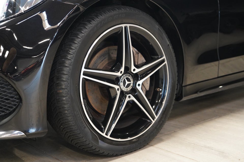 Mercedes C220 d 2,2 AMG Line aut. 4d