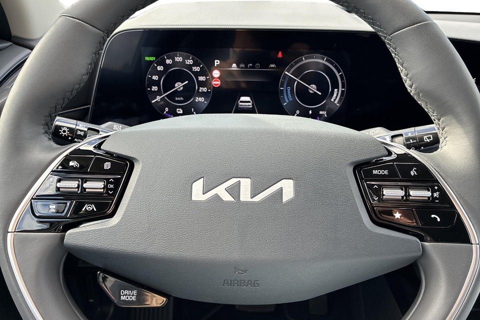 Kia Niro 64 EV Final Edition 5d
