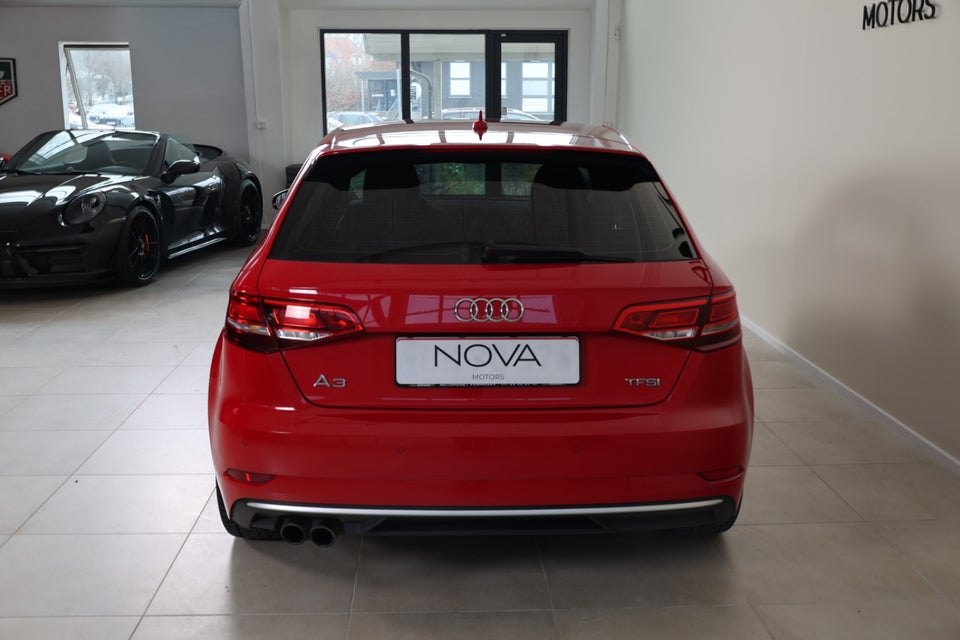 Audi A3 2,0 TFSi 190 S-line S-tr. 4d