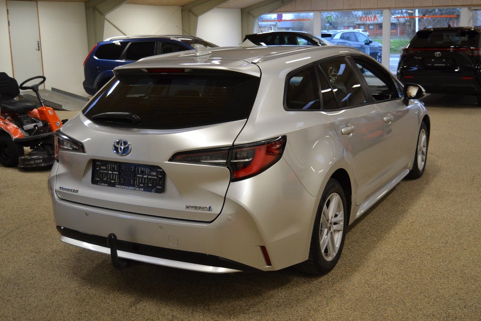 Toyota Corolla 1,8 Hybrid H3 Smart Touring Sports MDS 5d