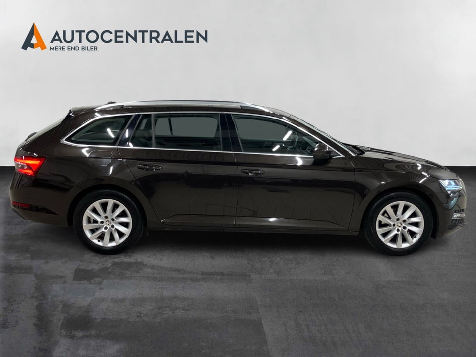 Skoda Superb 1,5 TSi 150 Business Executive Combi DSG 5d