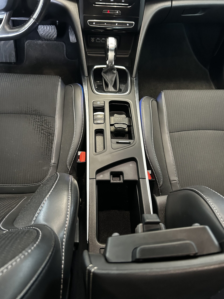 Renault Megane IV 1,6 E-Tech Intens Sport Tourer 5d