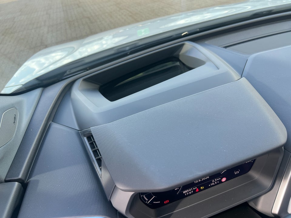 Audi Q4 e-tron 45 Progress quattro 5d