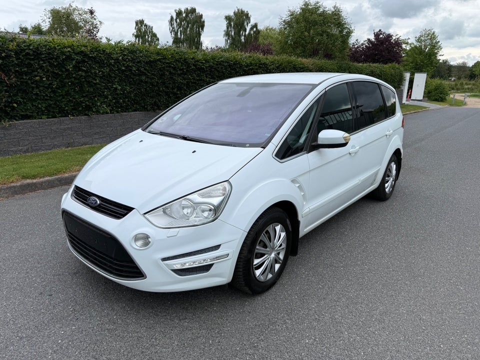 Ford S-MAX 2,0 TDCi 140 Titanium Van 5d