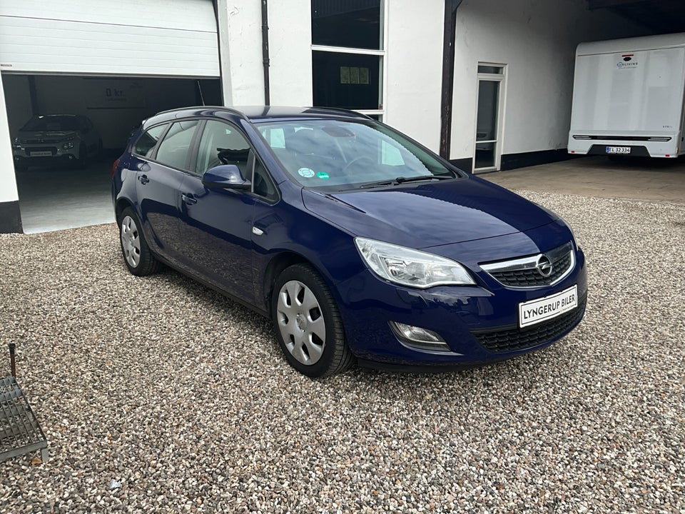 Opel Astra 1,4 100 Essentia Sports Tourer 5d