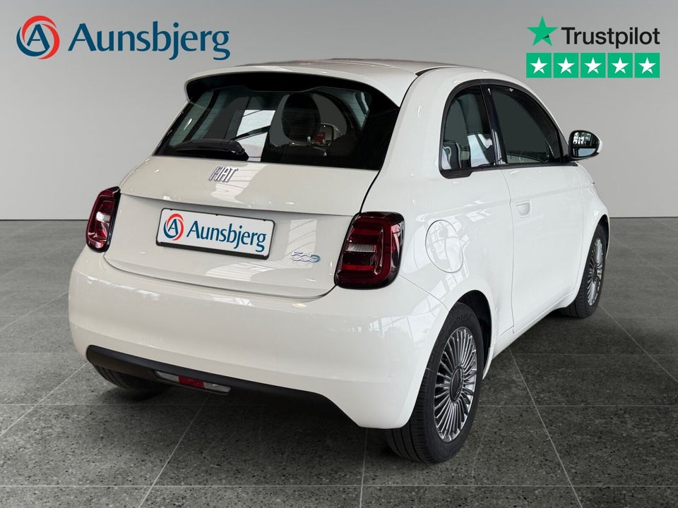 Fiat 500e 42 Icon 3d