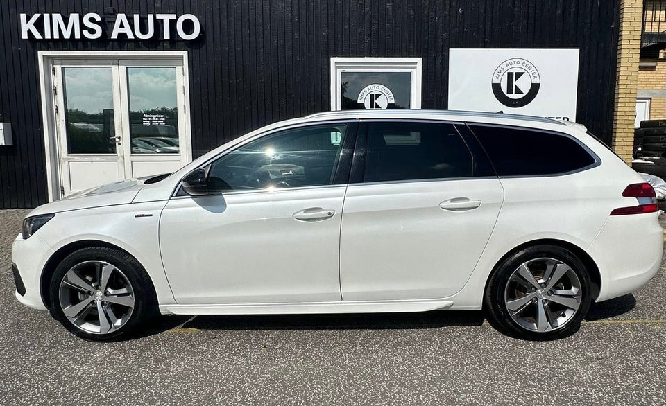 Peugeot 308 1,2 PureTech 130 GT Line EAT8 5d