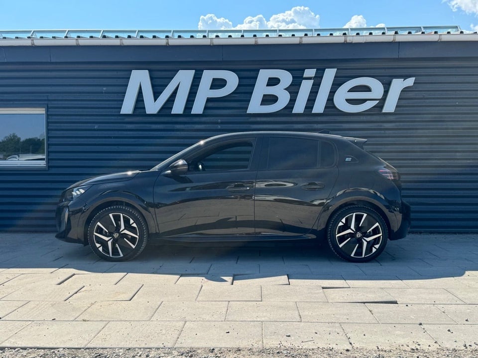 Peugeot e-208 54 GT 5d