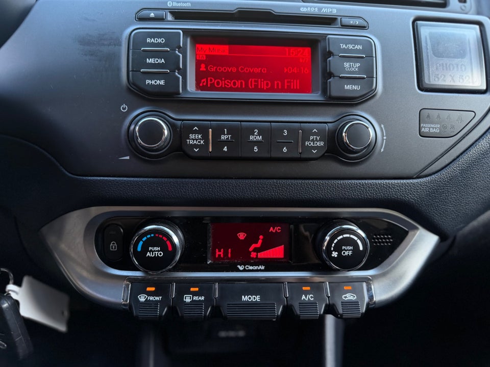 Kia Rio 1,2 CVVT Exclusive 5d