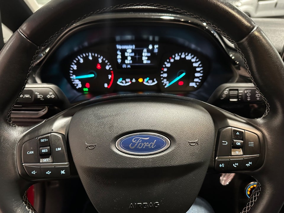 Ford Fiesta 1,0 EcoBoost Titanium 5d