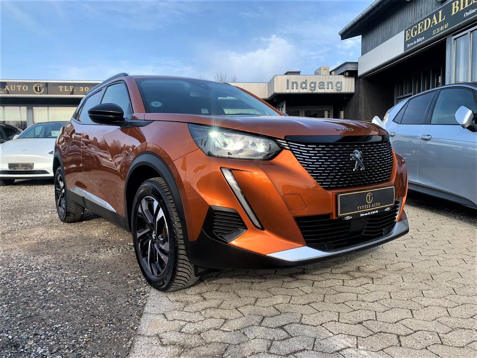 Peugeot 2008 1,2 PureTech 130 Selection Sport EAT8 5d