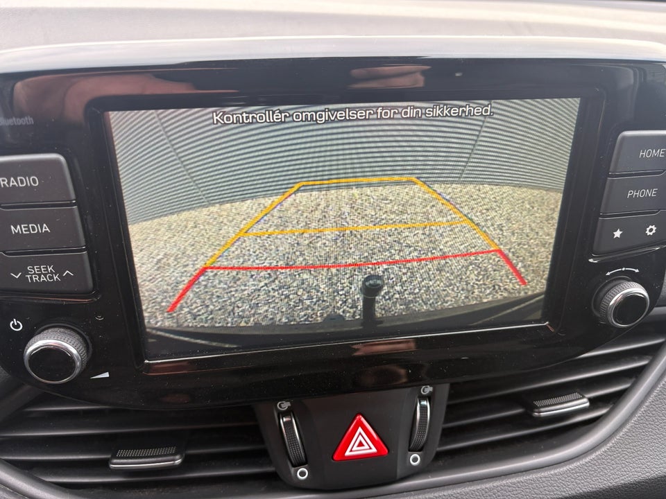 Hyundai i30 1,0 T-GDi Life Komfort stc. 5d