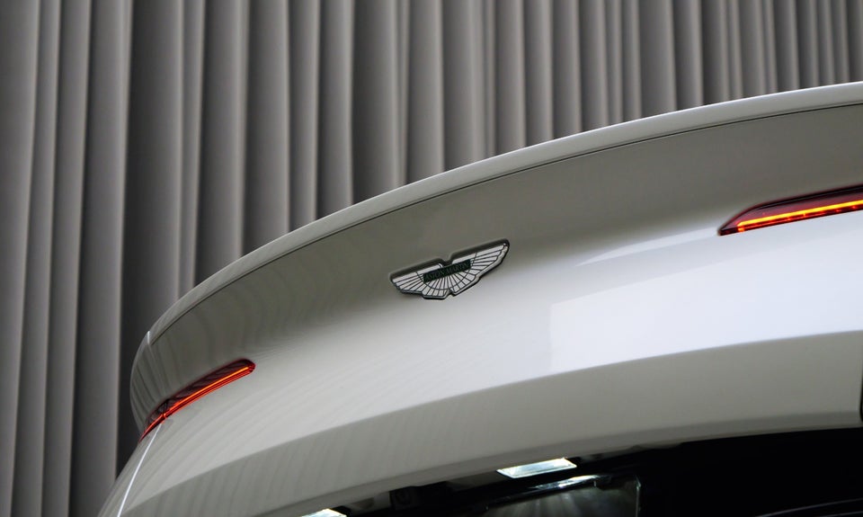 Aston Martin DB11 5,2 V12 Coupé aut. 2d