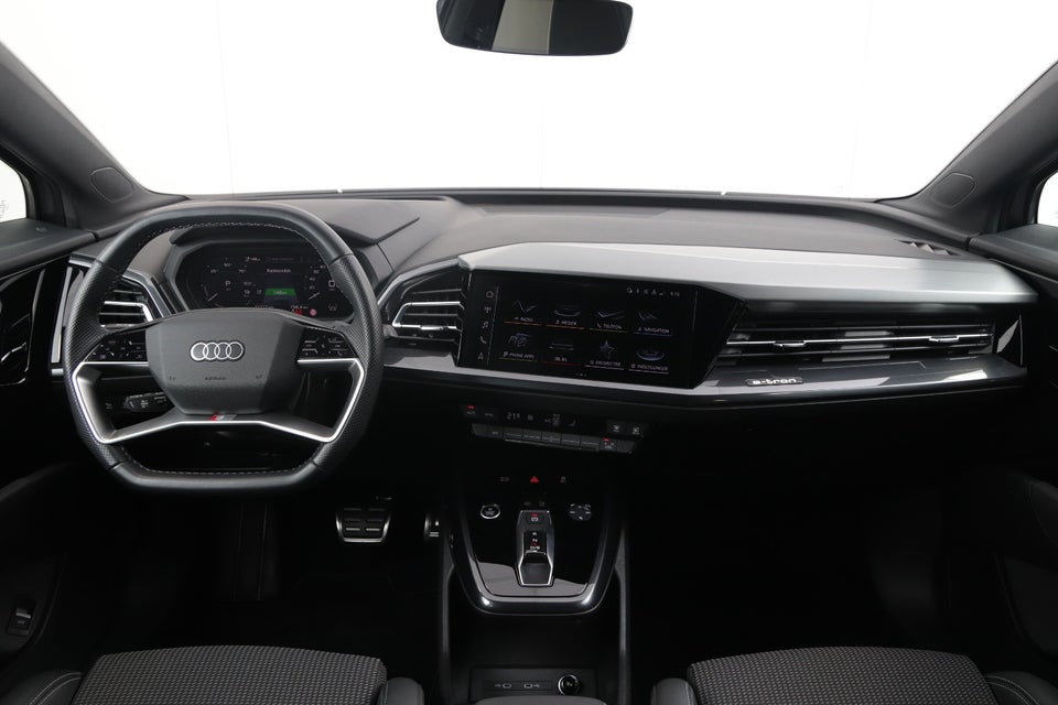 Audi Q4 e-tron 40 S-line Sportback 5d