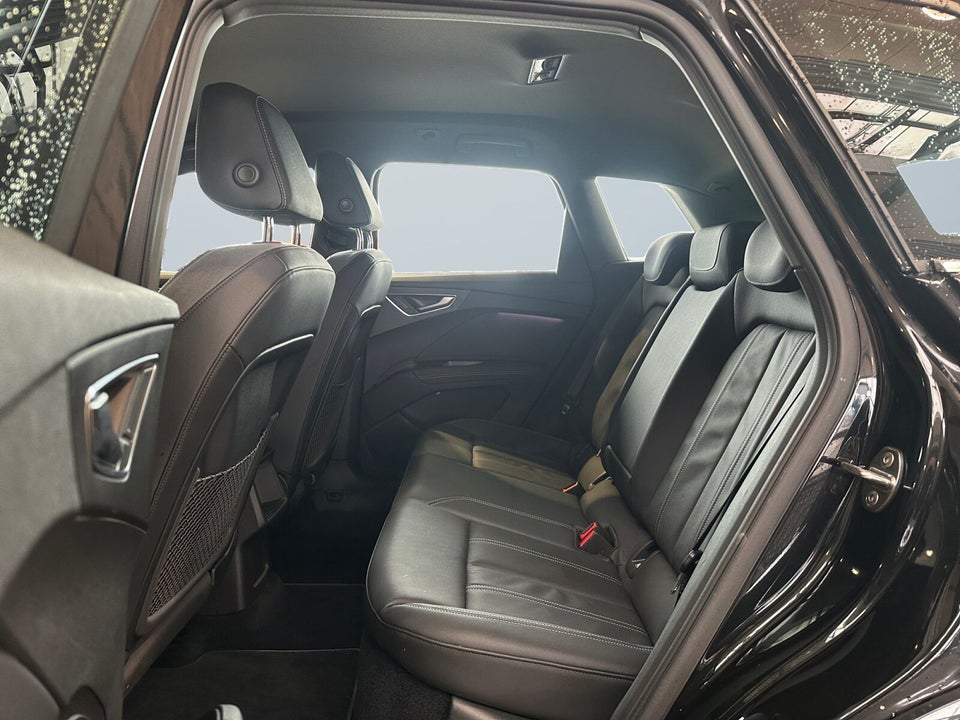 Audi Q4 e-tron 50 Attitude quattro 5d