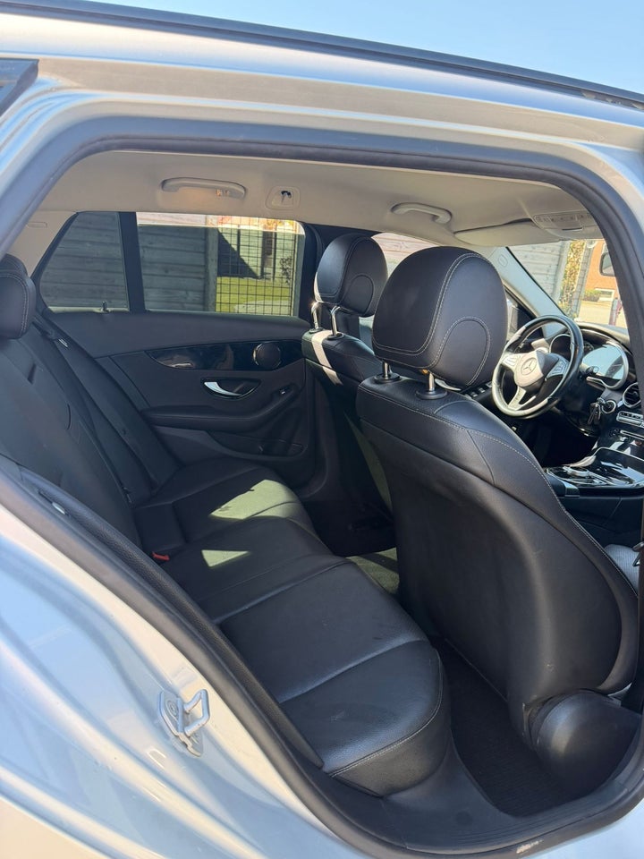 Mercedes C220 d 2,2 Avantgarde stc. aut. 5d