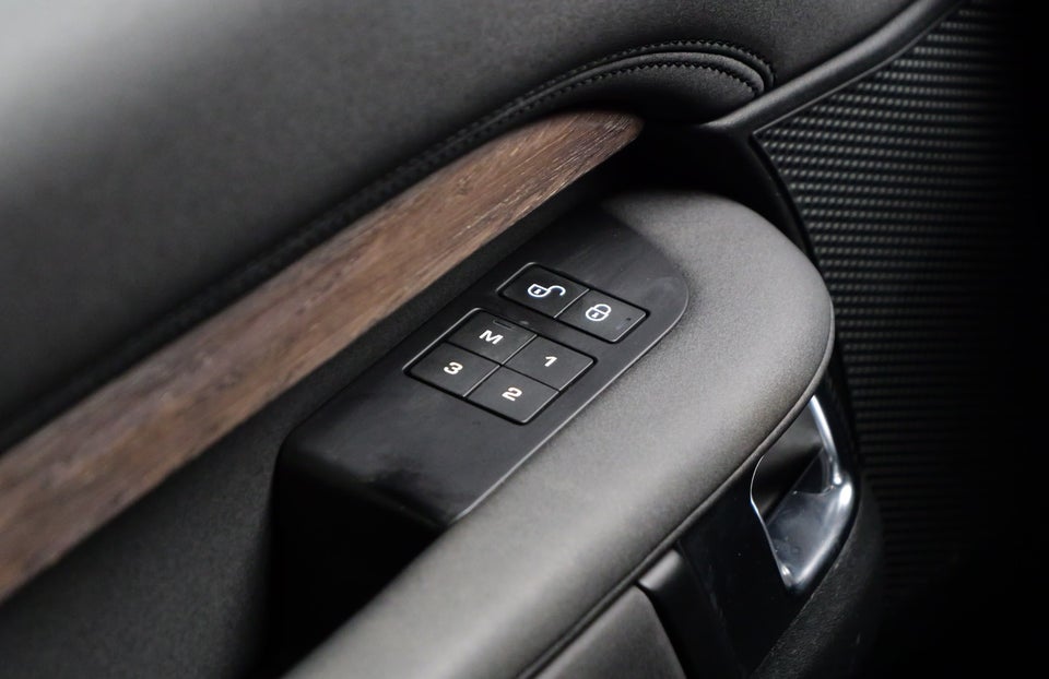 Land Rover Discovery 5 3,0 SDV6 HSE aut. 7prs 5d