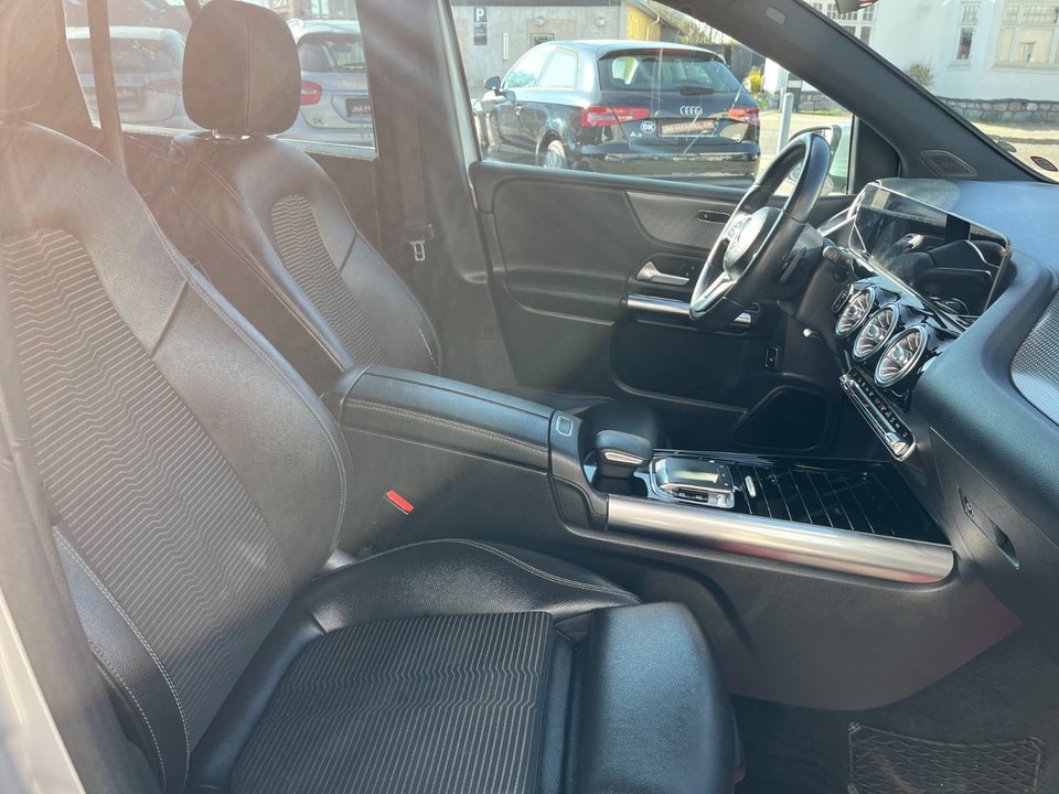 Mercedes B220 d 2,0 Progressive aut. Van 5d