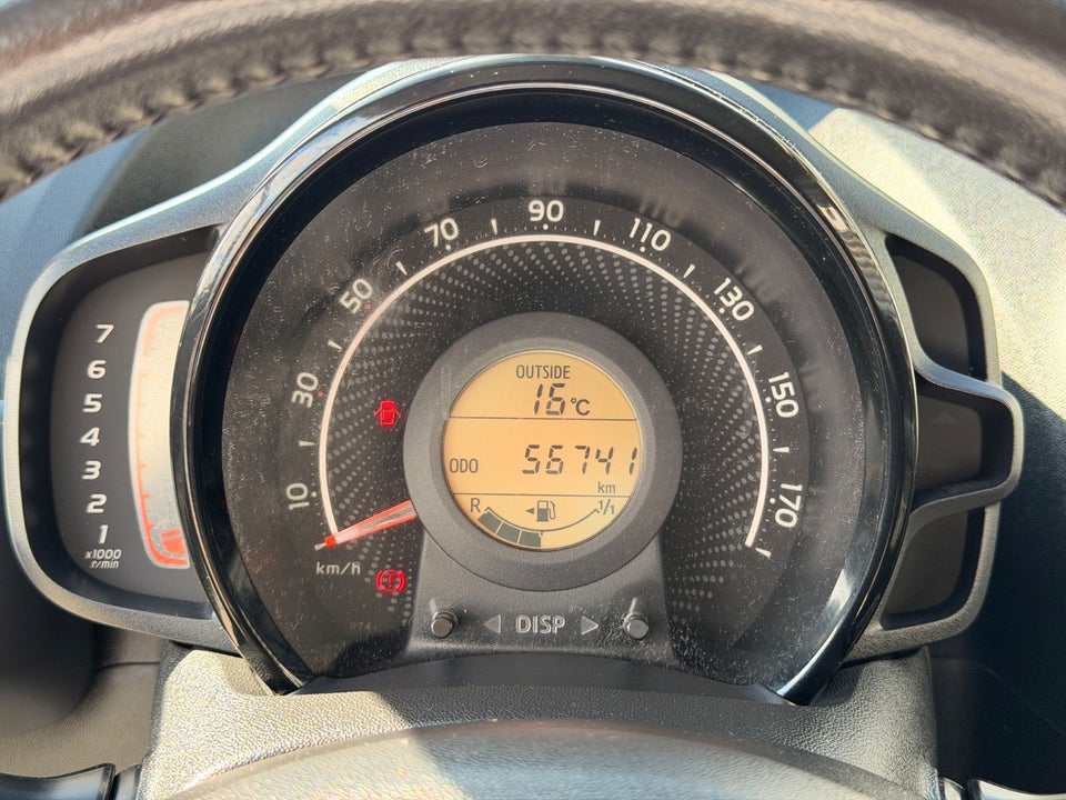 Toyota Aygo 1,0 VVT-i x-clusiv 5d