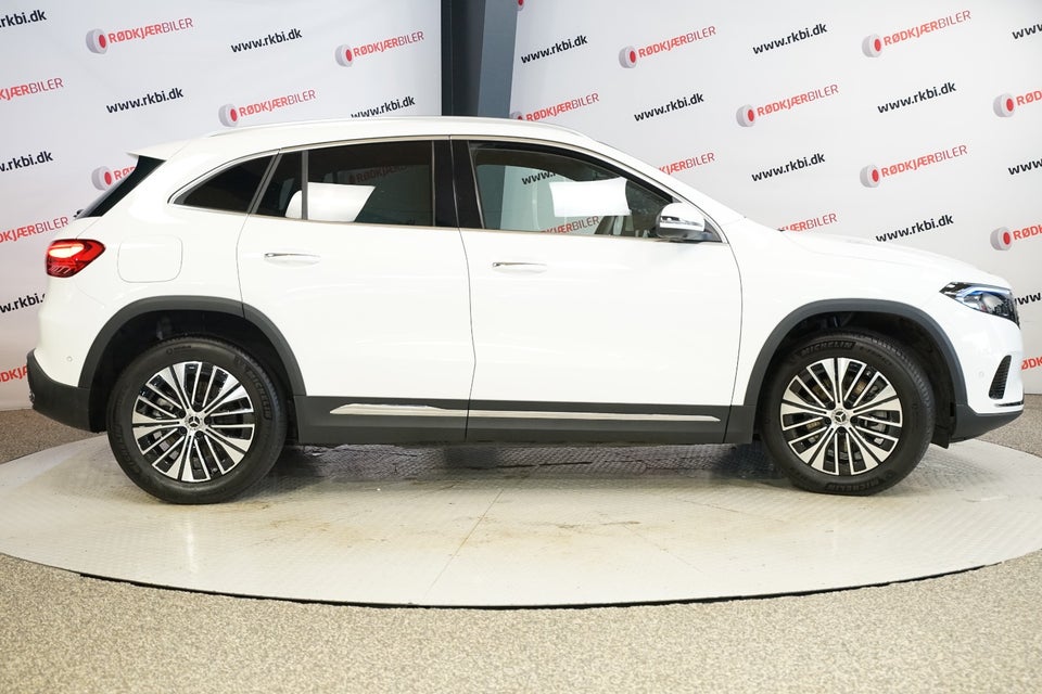 Mercedes EQA250+ Electric Art 5d