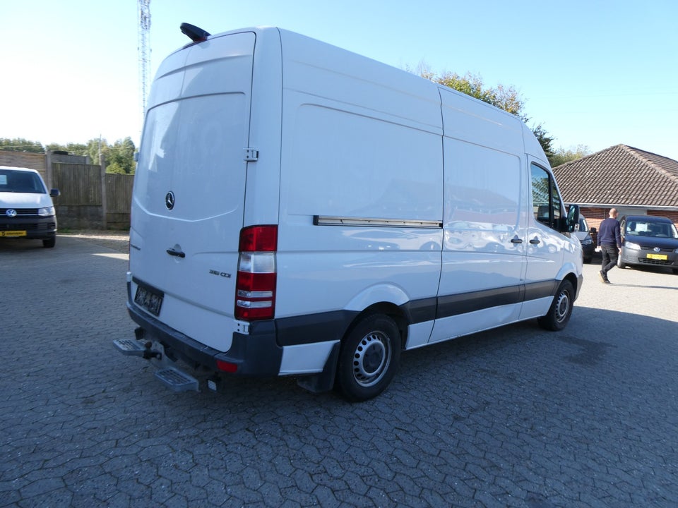 Mercedes Sprinter 316 2,2 CDi R2 Kassevogn 5d