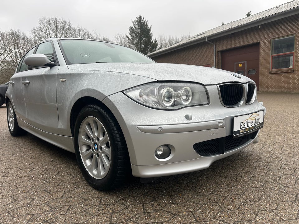 BMW 120i 2,0 Advantage aut. 5d