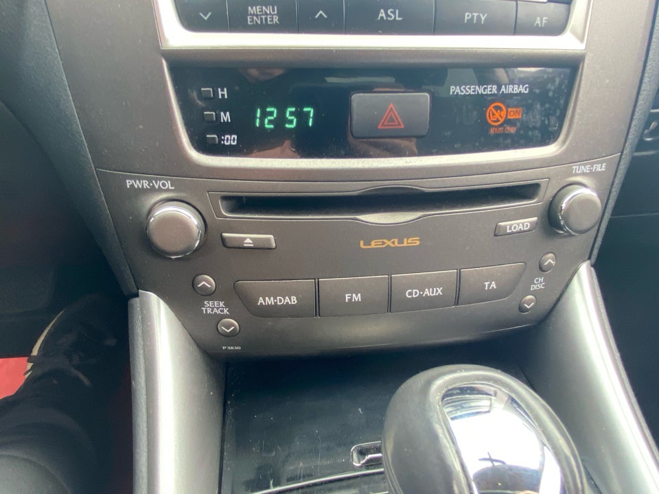 Lexus IS250 2,5 aut. 4d