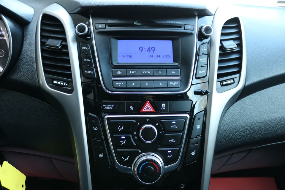 Hyundai i30 1,6 GDi XTR CW Eco 5d