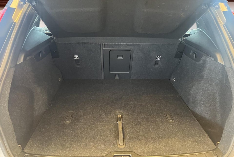 Volvo XC40 ReCharge Extended Range Ultimate 5d