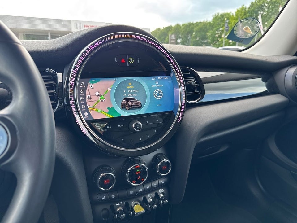 MINI Cooper SE Edition Premium Plus 3d