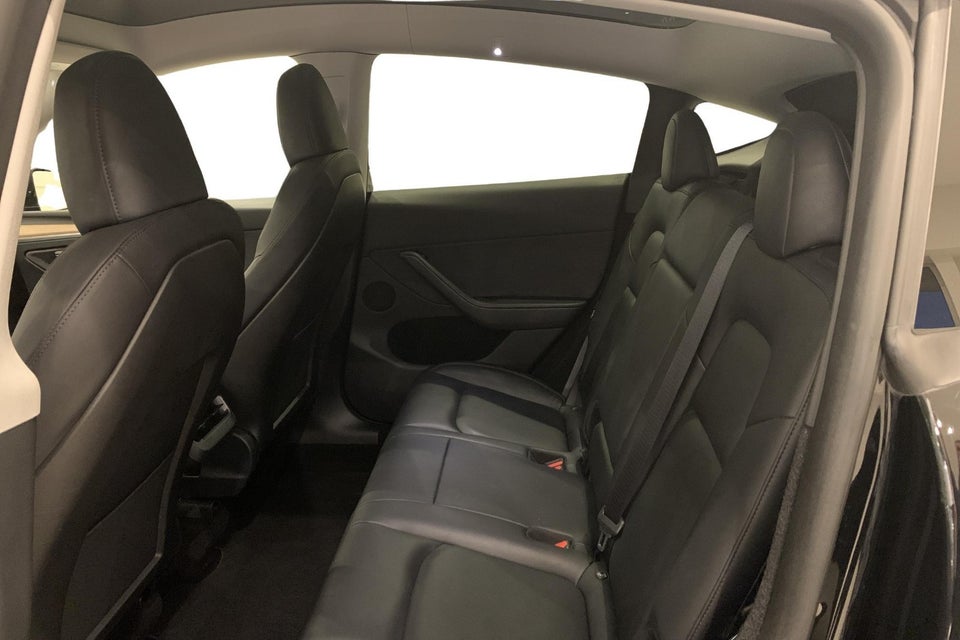 Tesla Model Y Performance AWD 5d