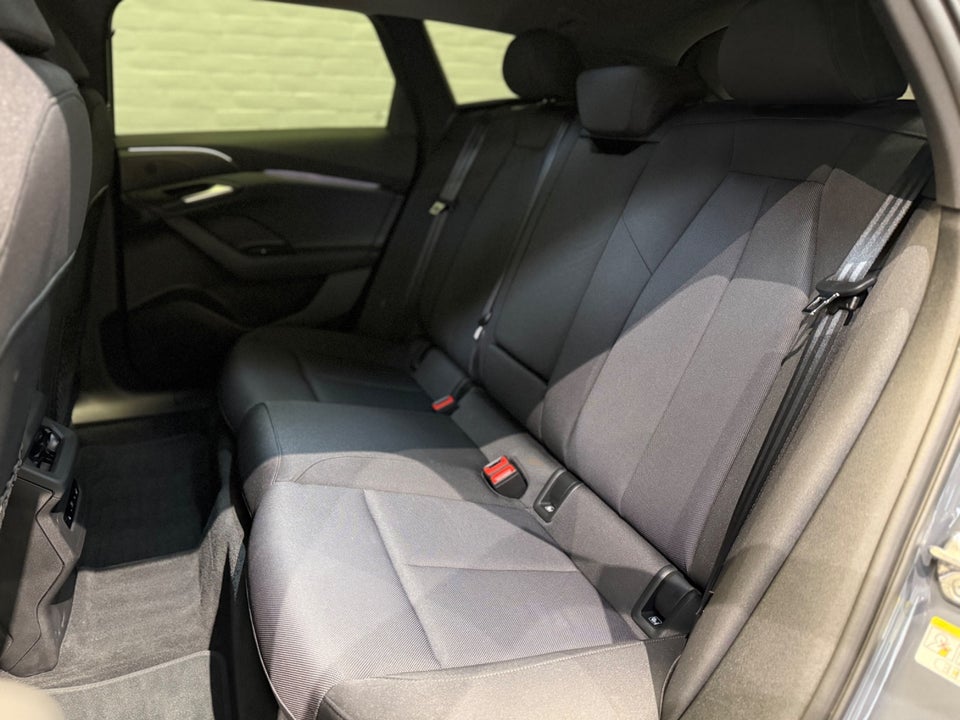 Audi A6 e-tron S-line Avant 5d