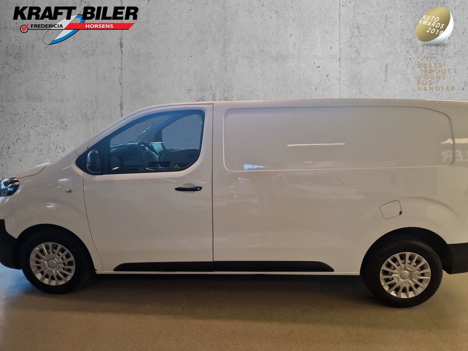 Toyota ProAce 2,0 D 120 Medium Comfort 5d