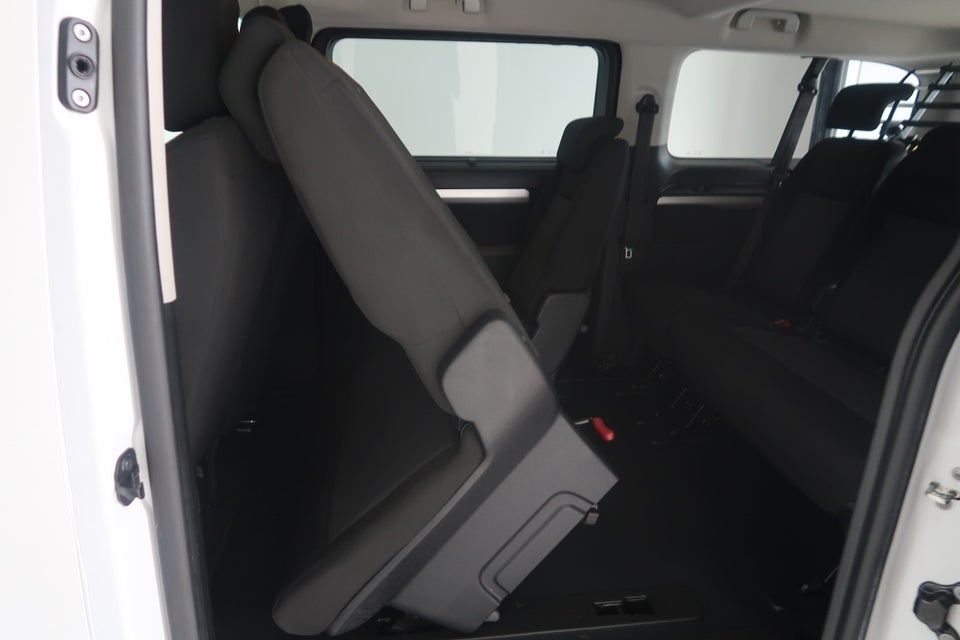 Toyota ProAce Verso 75 Long Shuttle 5d