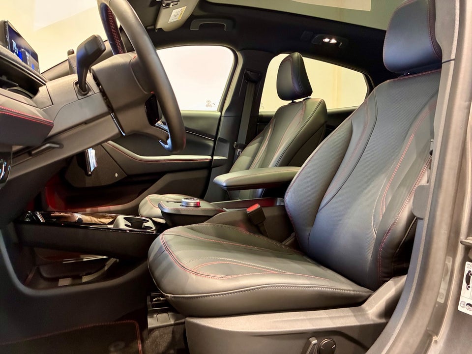 Ford Mustang Mach-E 91 Premium Extended Range AWD 5d