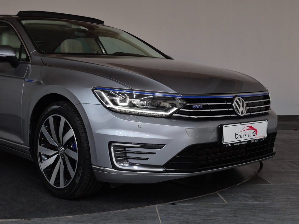 VW Passat 1,4 GTE DSG 4d