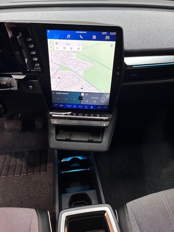 Renault Megane E-Tech 60 Techno 5d