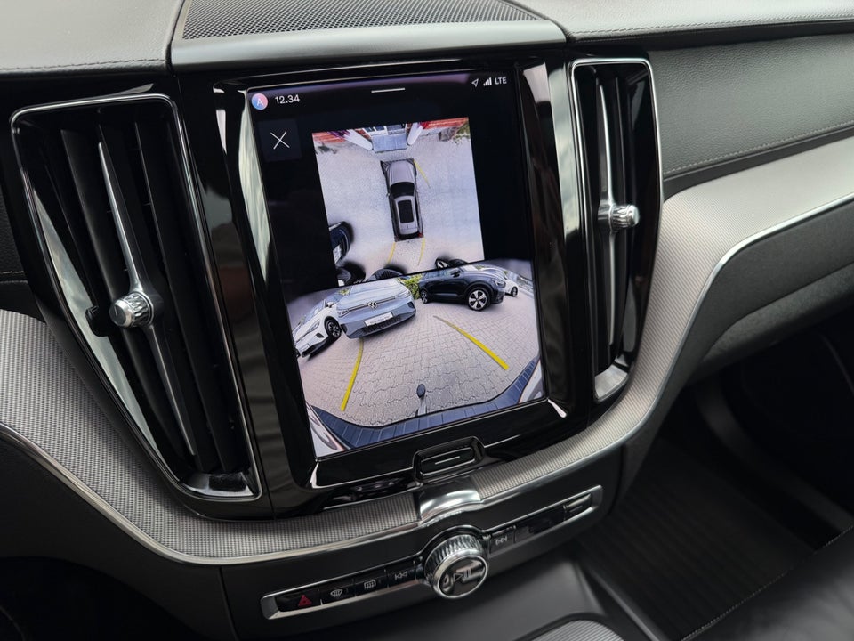 Volvo XC60 2,0 T8 ReCharge Ultimate Dark aut. AWD 5d