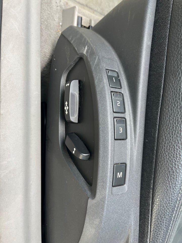 Volvo C70 2,5 T5 Summum aut. 2d