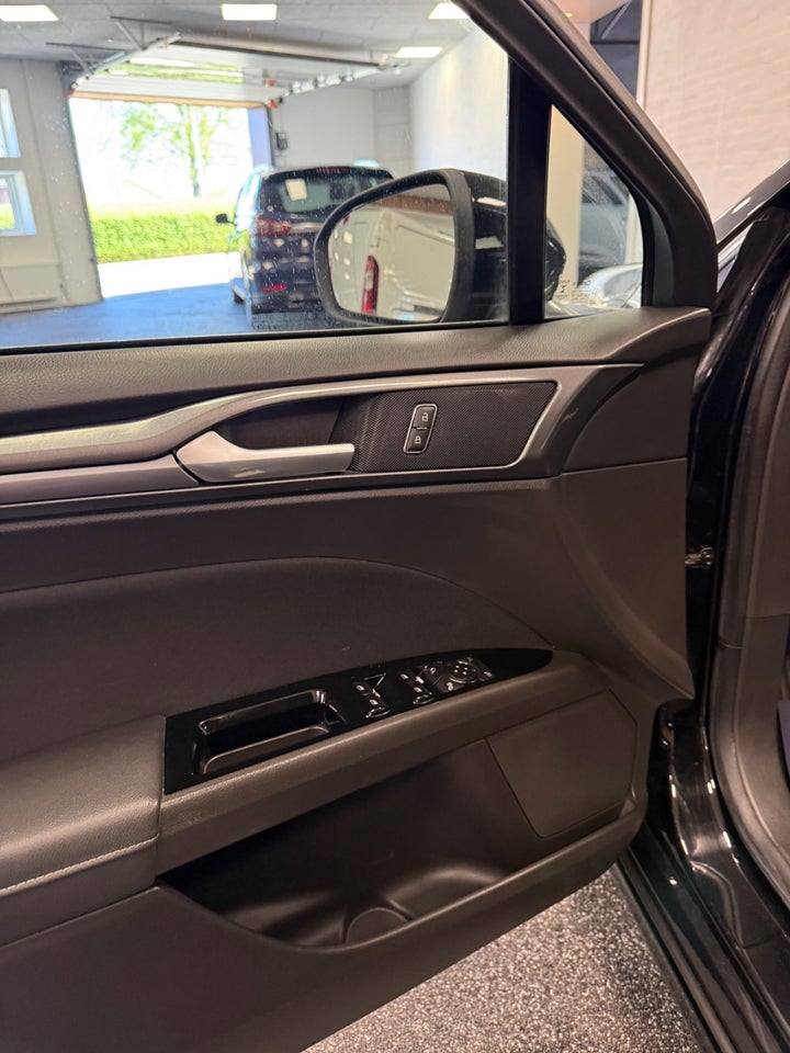 Ford Mondeo 2,0 EcoBlue Titanium stc. aut. 5d